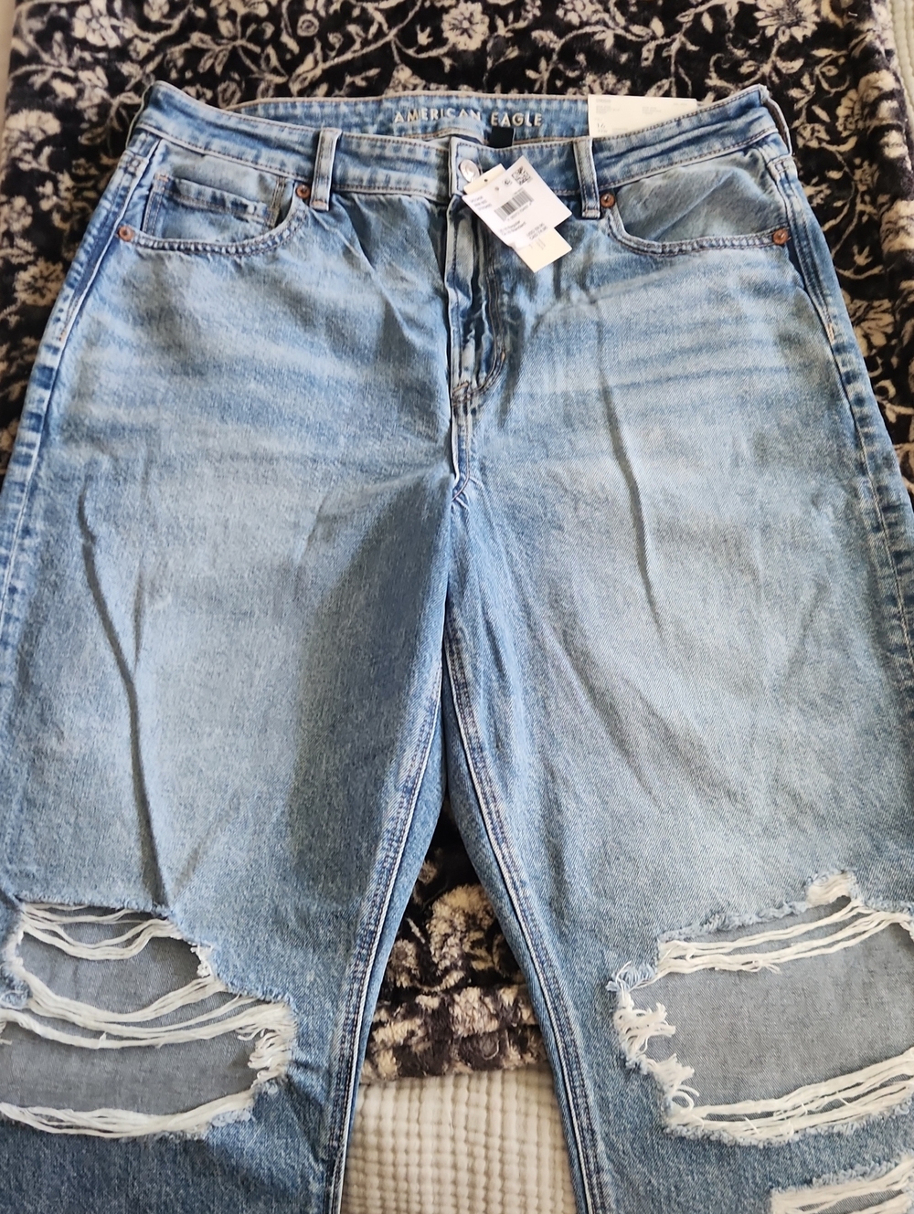 NWT- A.E. Jeans